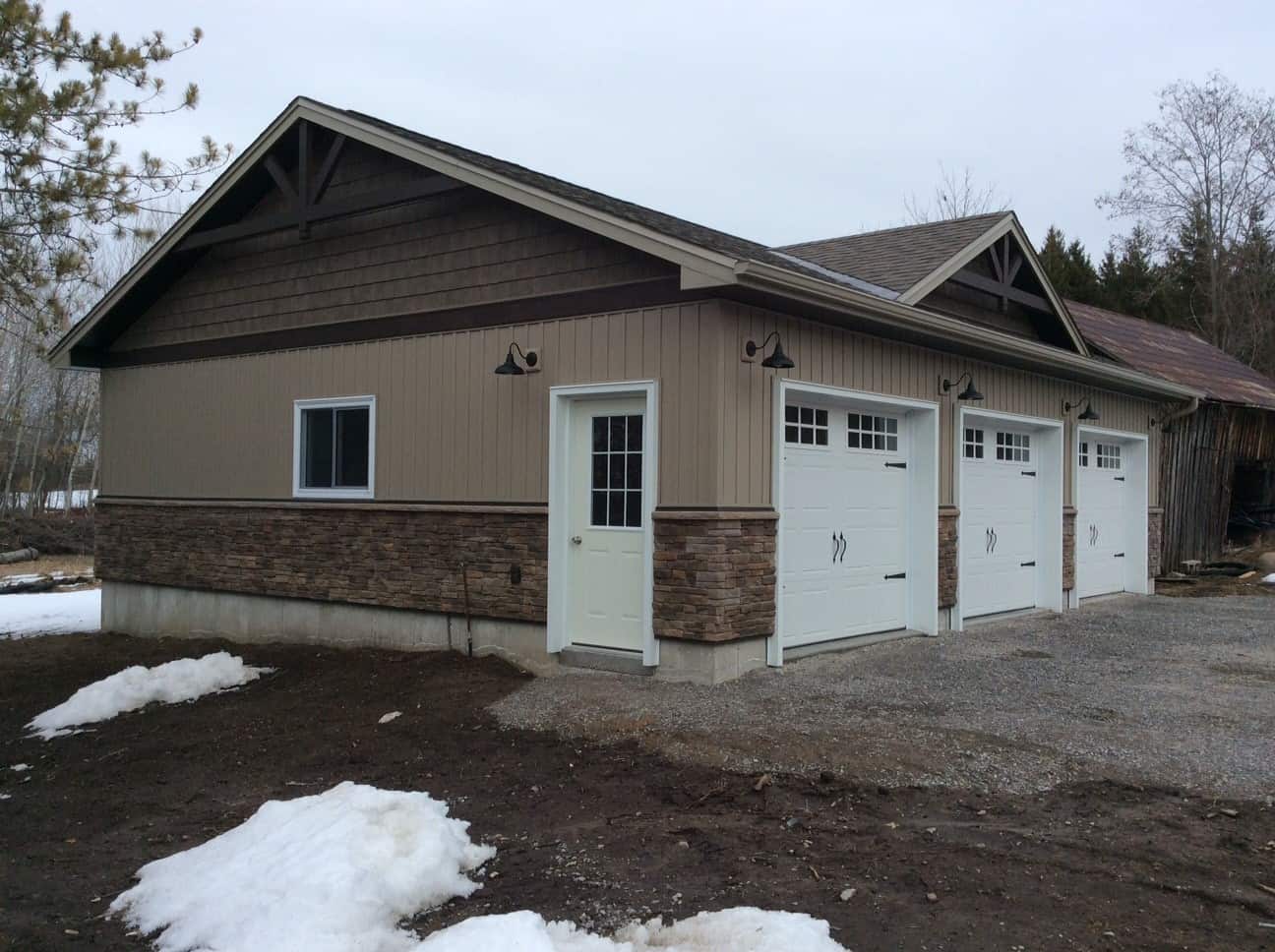Triple Car Garage with Timberframe Accent built by KB Prefab